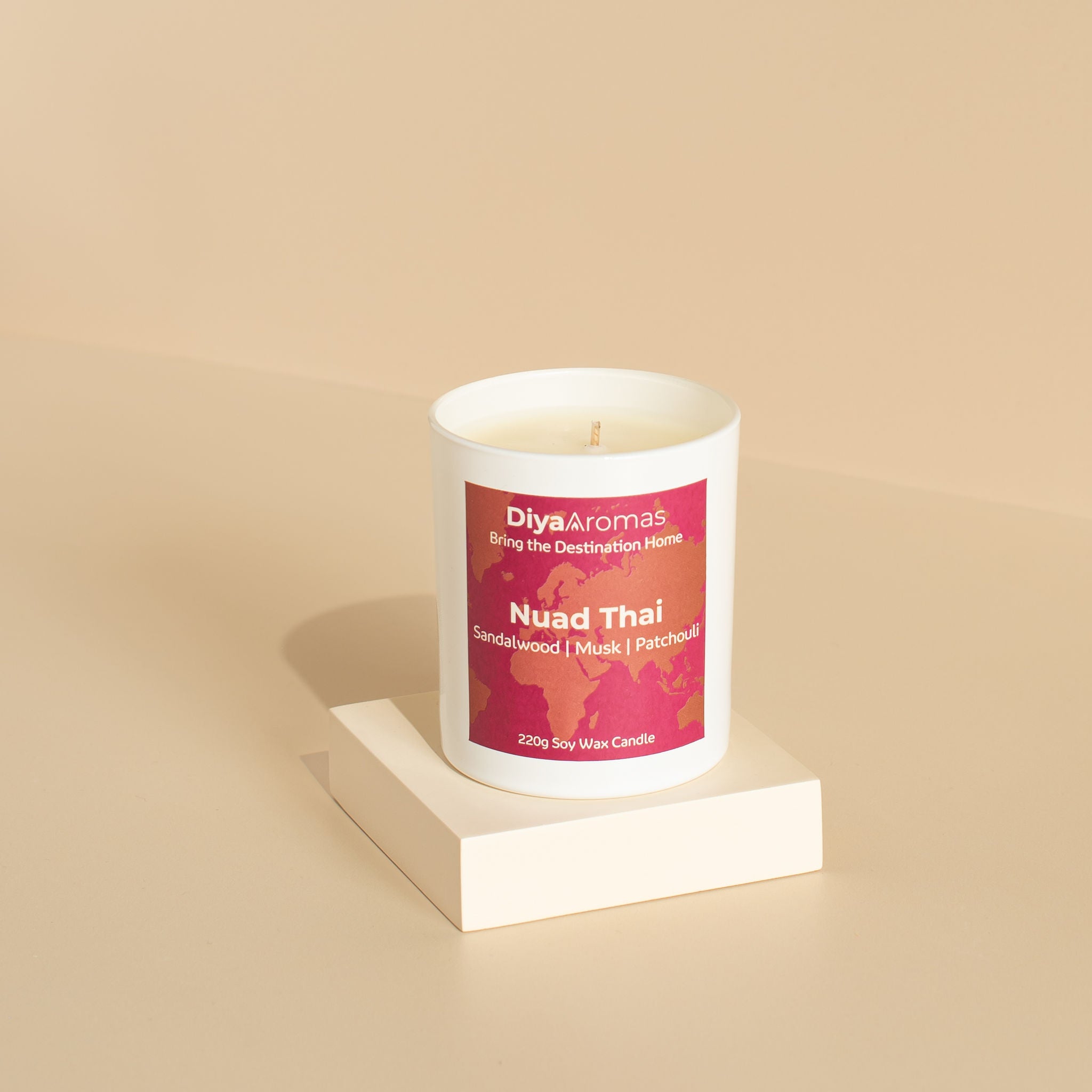 Nuad Thai Candle