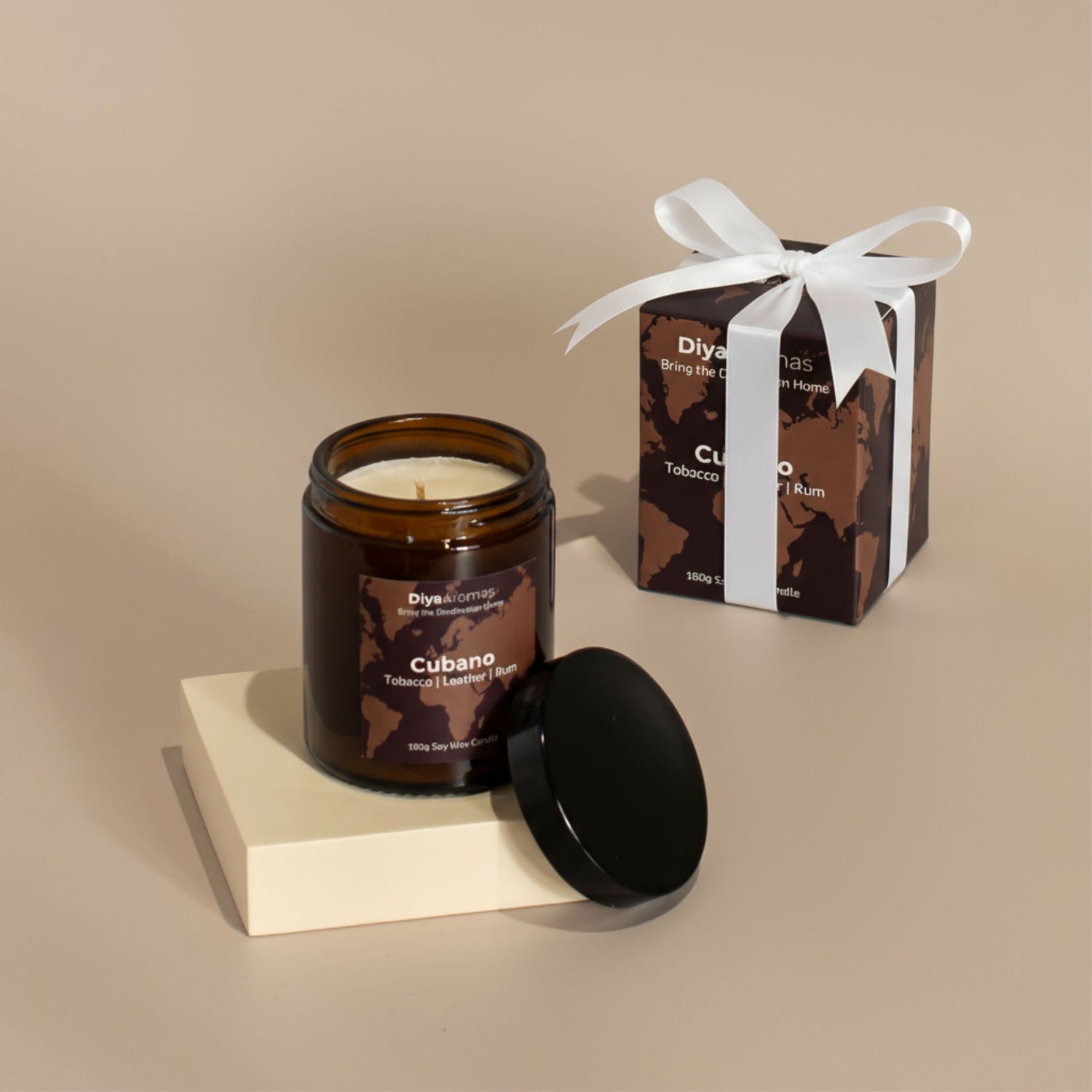 Christmas Scented Candles: Give the Gift of Travel
